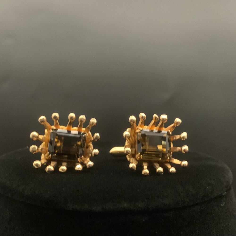 Vintage Regal Brown Emerald Cut Rhinestone Gold Tone Crown Shape Cufflinks - Picture 2 of 6
